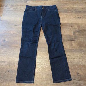 Ralph Lauren Straight Leg, Mid Rise, size 8 Jeans